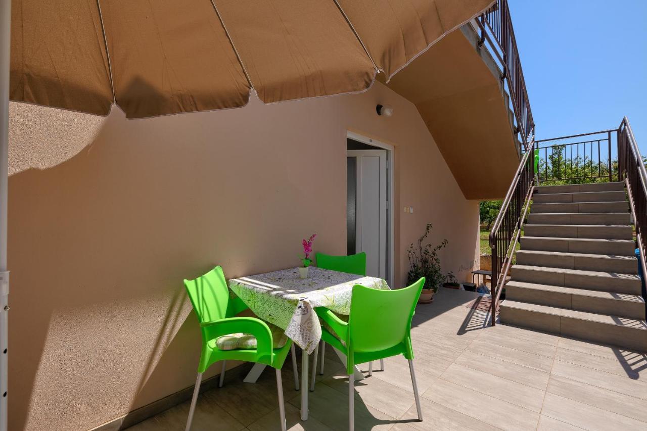 Apartman Mishel 2 Fazana Bagian luar foto